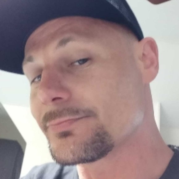 Meet your Posher, Bob - Picture 1 of 1